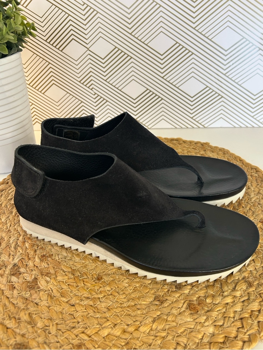Pedro Garcia black suede sandals-size 37.5/7.5